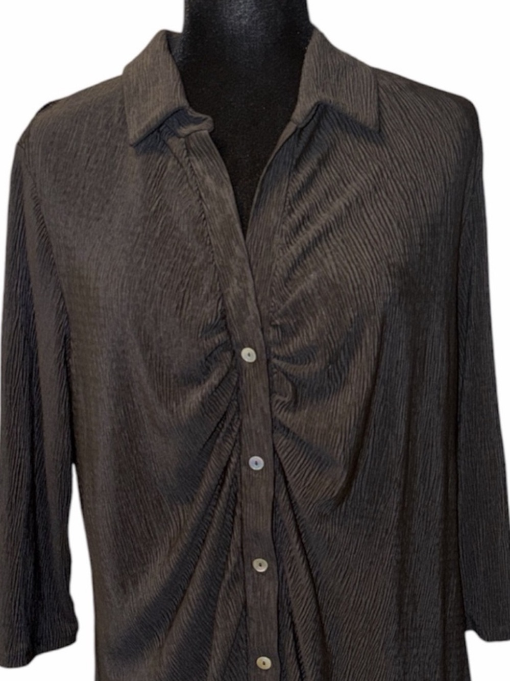 Kim & Cami Ruched Textured Blouse - Picture 8 of 8